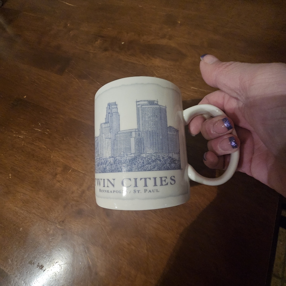 Skyline Mug - White and Blue